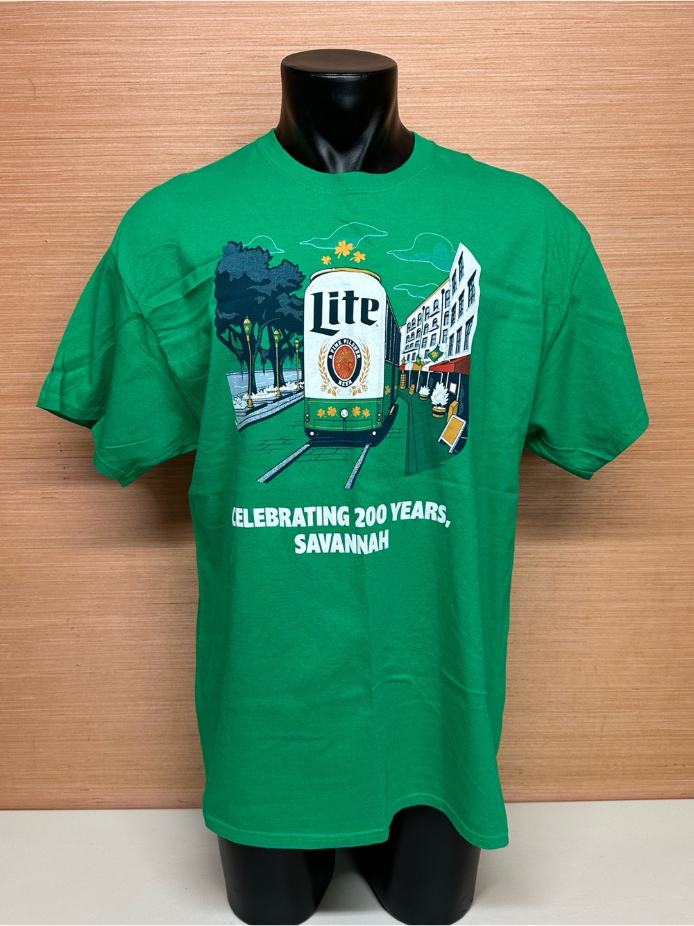 Miller Lite Celebrating 200 Years Savannah St. Patrick's Day Green T-Shirt Sz XL